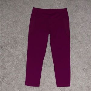 Victoria Secret Magenta Cropped Leggings